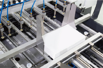 Novo dispositivo de alimentação de papelão (opcional)